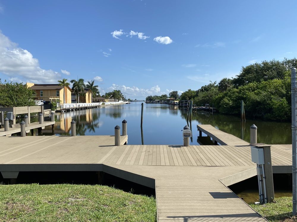 Prominent Location Auto Dealership: 1800 -1850 E Merritt Island Causeway, Merritt Island, FL 32952